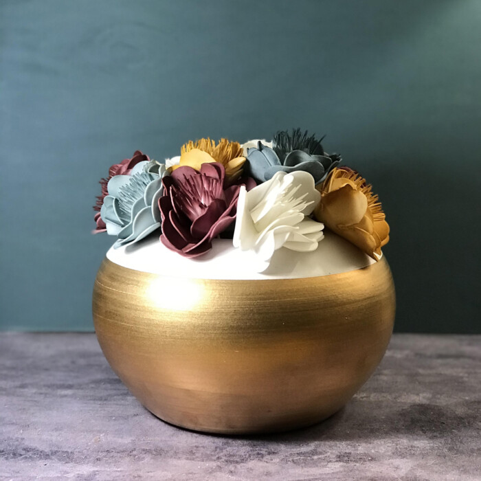Vaso bianco/oro in ceramica - immagine 2