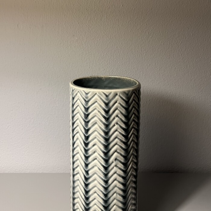 Vaso tubo zig zag - immagine 2