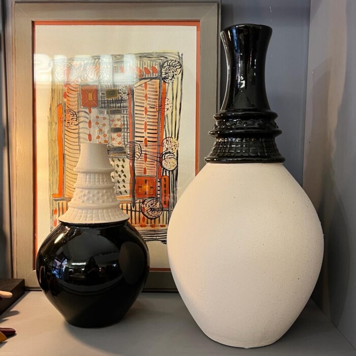 Vaso nero collo bianco - immagine 2