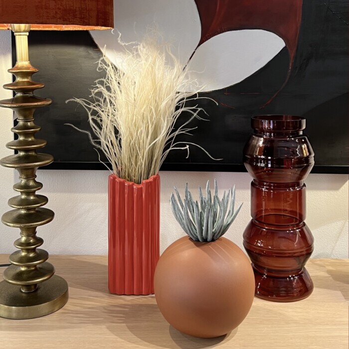 Vaso rosso a coste - immagine 3