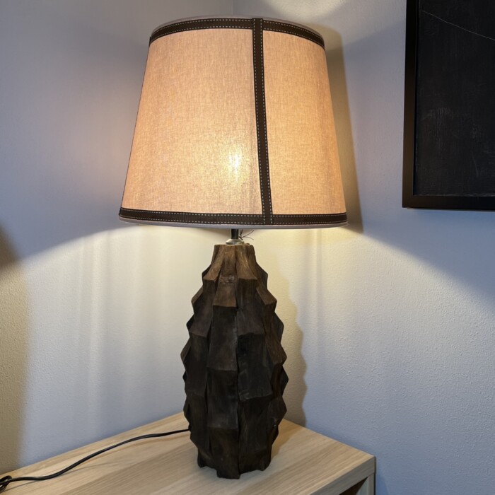 Base lampada in legno handcraft