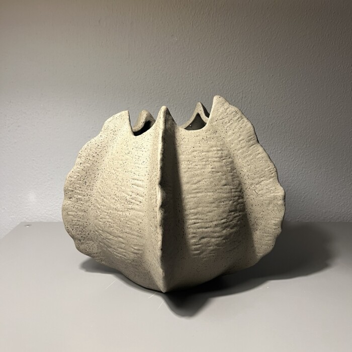 Vaso grigio in ceramica